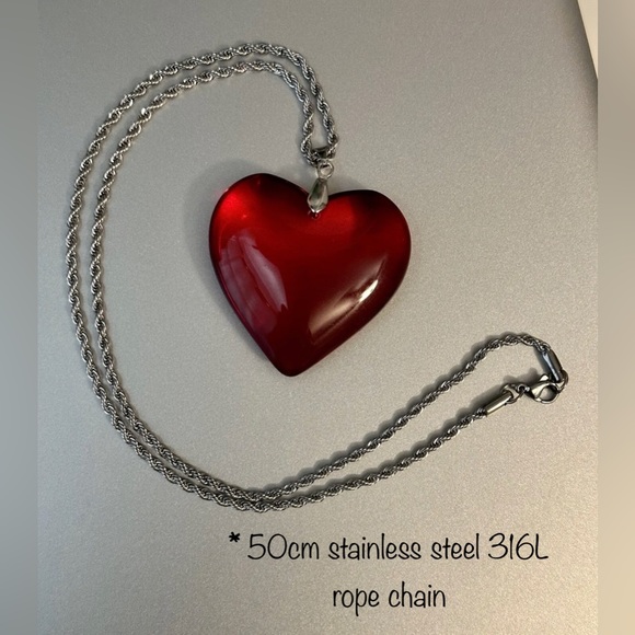 Big Red Crystal Glass Heart Charm Pendant Choker Necklace  Chunky Heart … - Picture 4 of 14